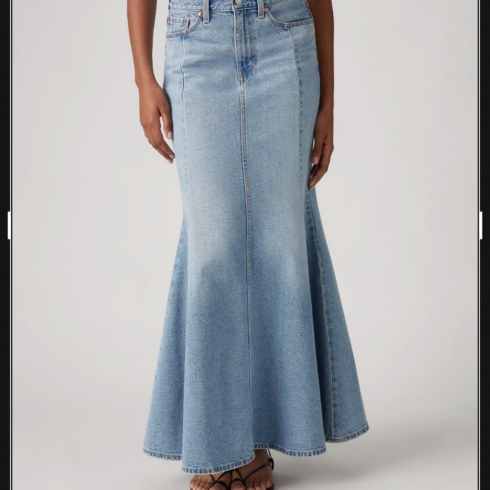 NWT Levi’s Premium Mermaid maxi skirt size 25